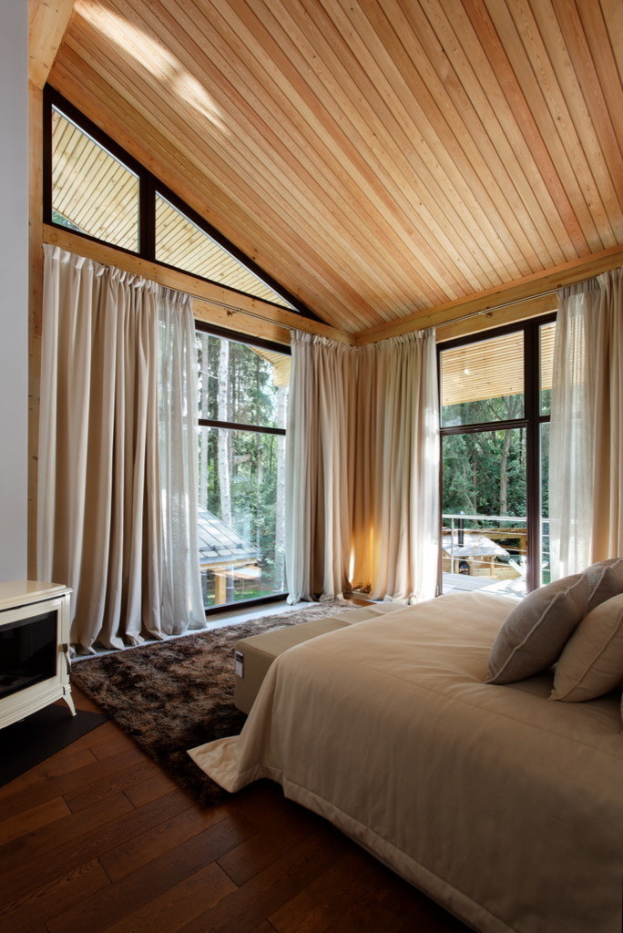 Woodlark house