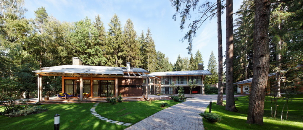 Woodlark house