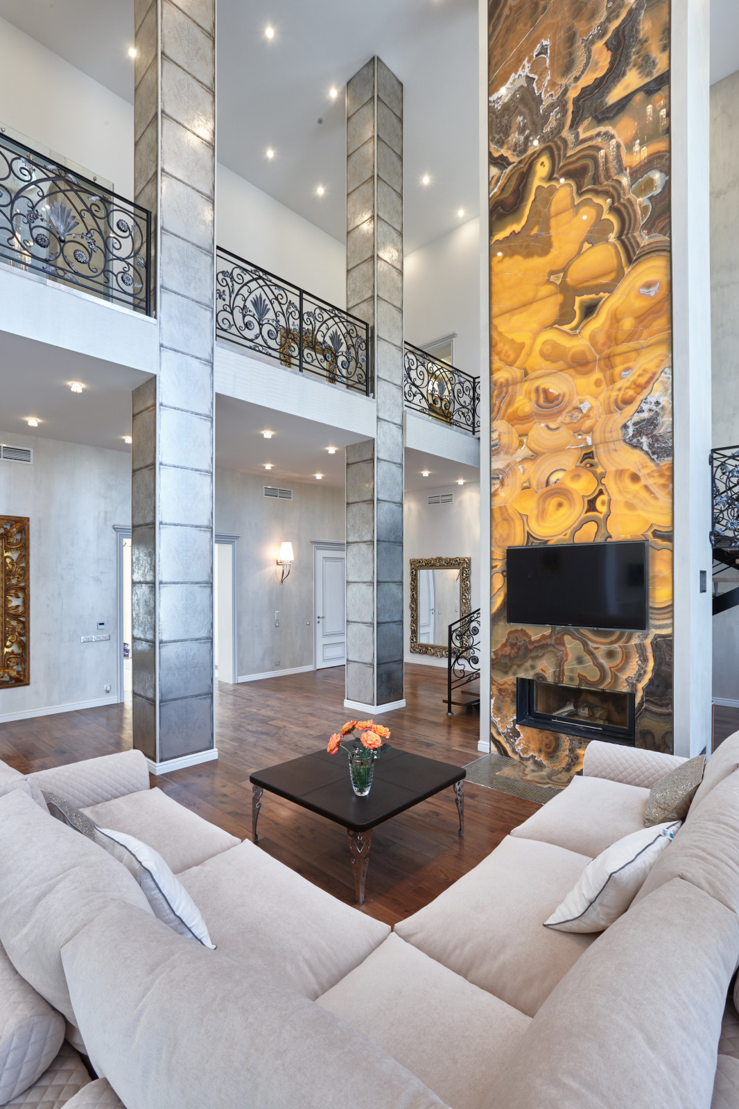 Обложка альбома: арт деко