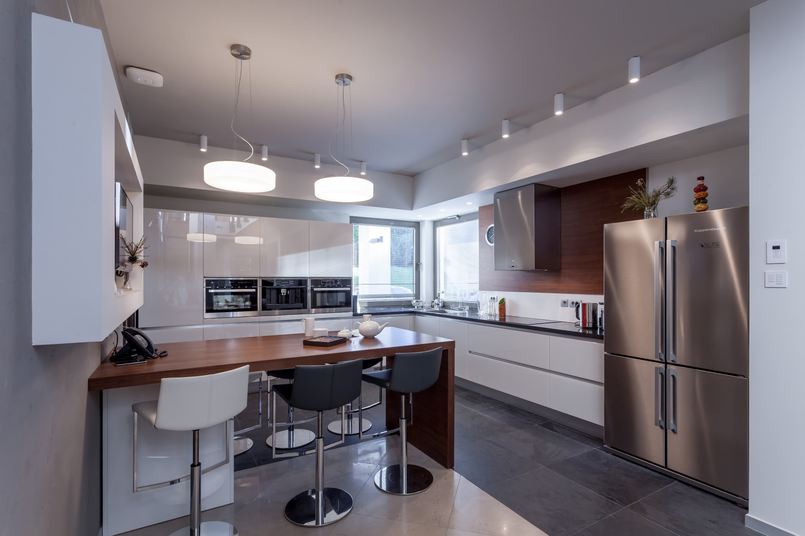 Обложка альбома: Кухни