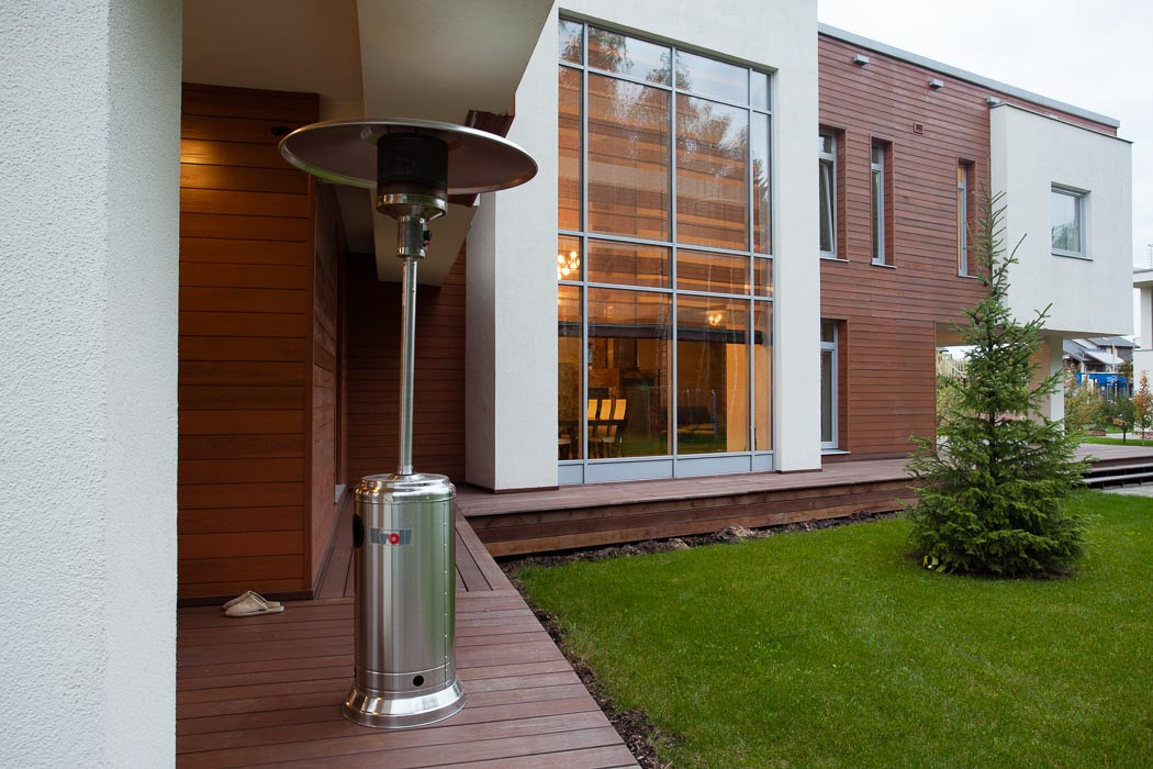 v-house