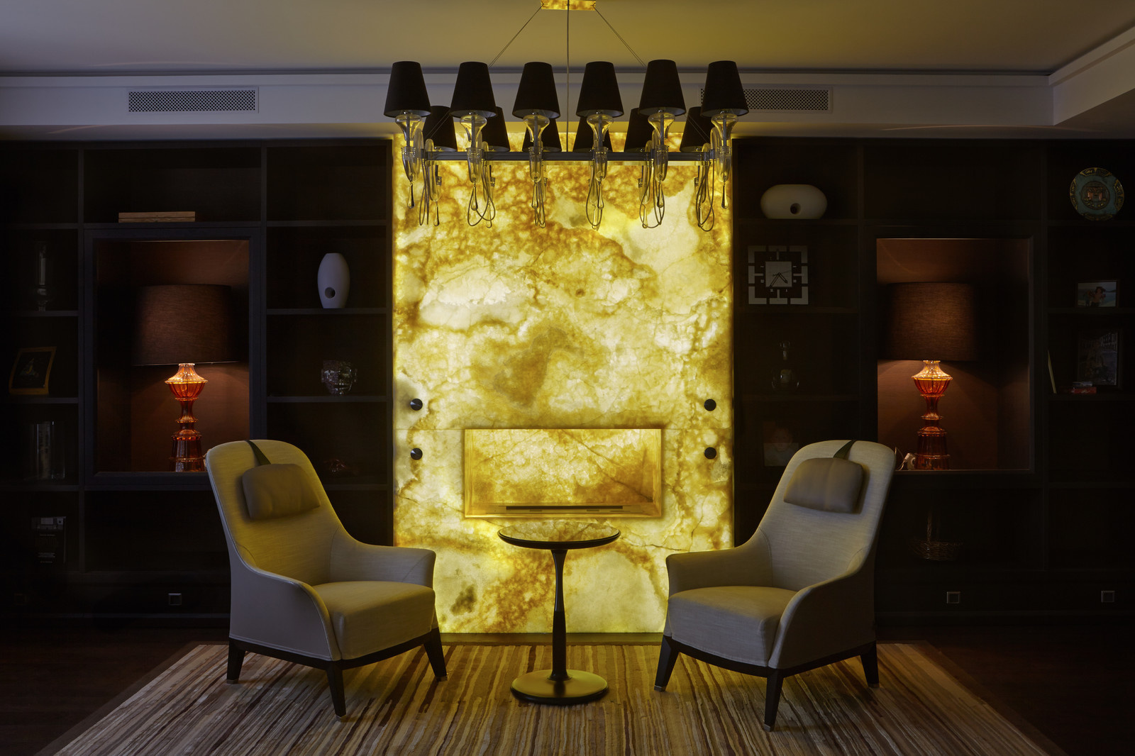 HAPPY Двухуровневые Апартаменты