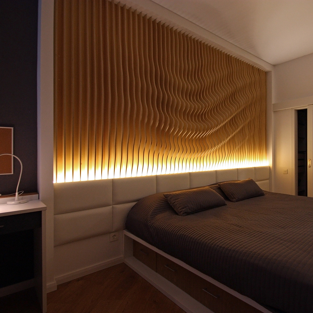 Квартира с головой оленя