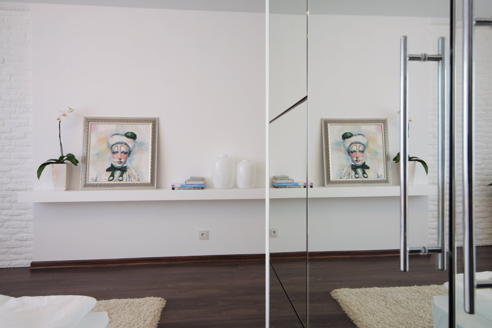 Houzz тур: Белое на белом в небольшой екатеринбургской квартире