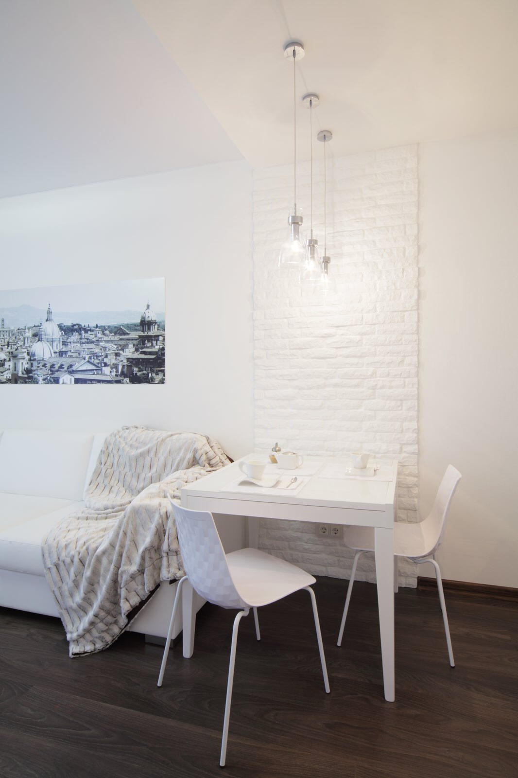 Houzz тур: Белое на белом в небольшой екатеринбургской квартире