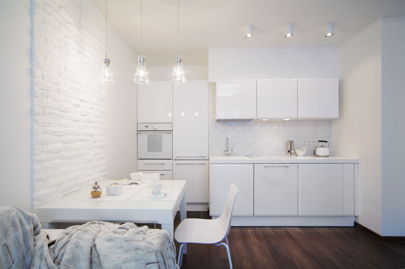 Белая квартира