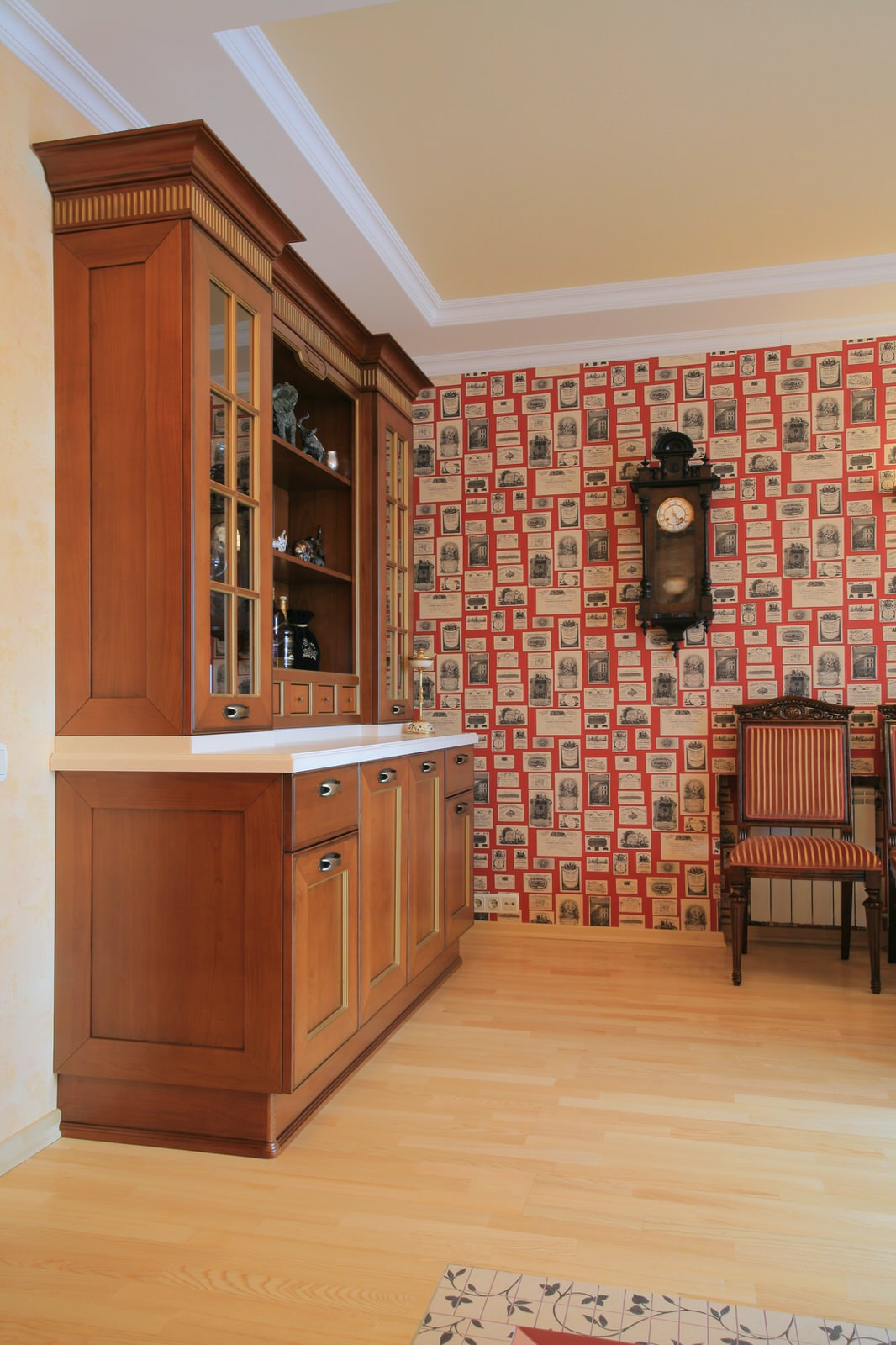 Жить особняком