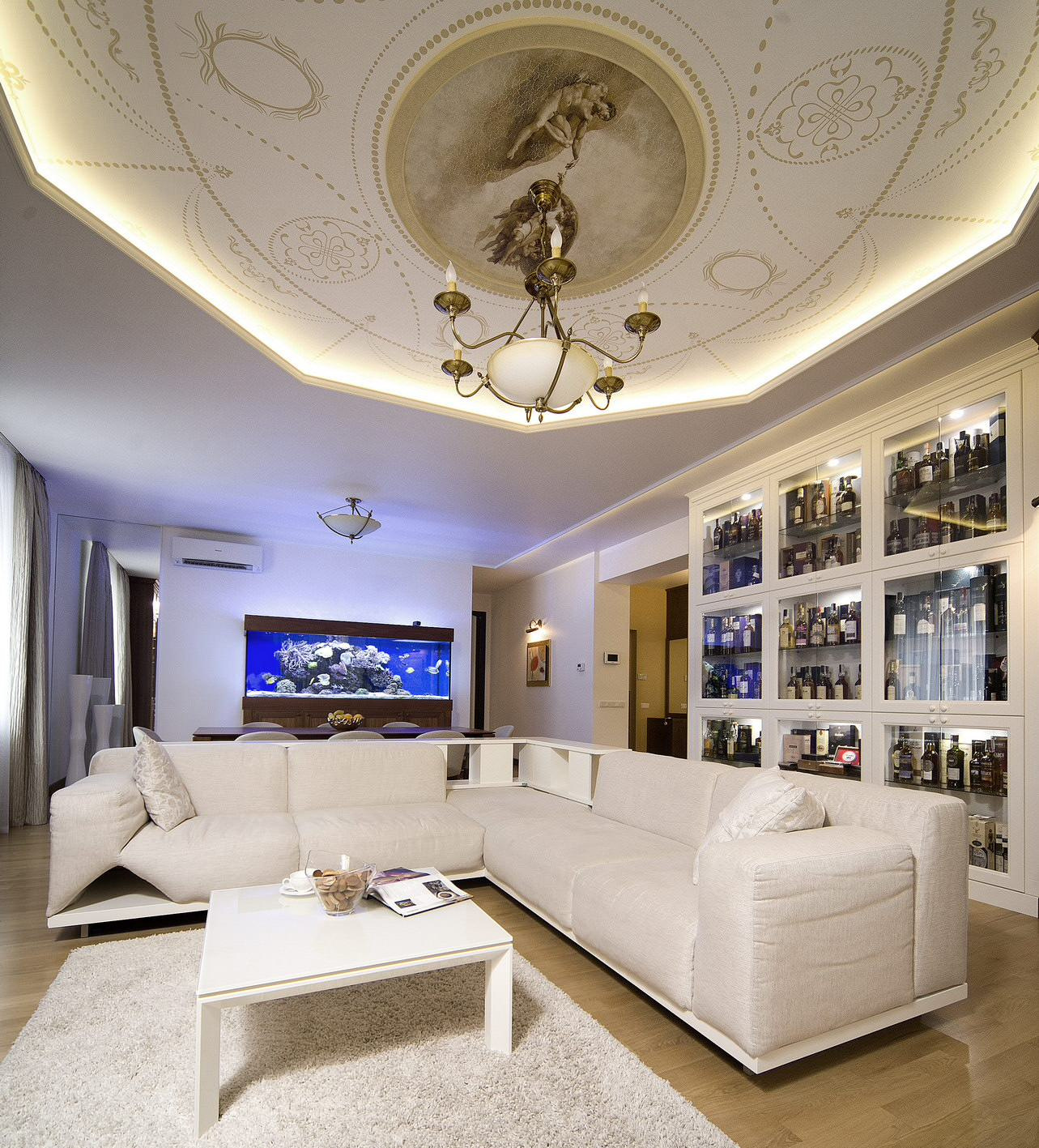 Жилая квартира. г. Полтава. "Роскошь с привкусом виски"