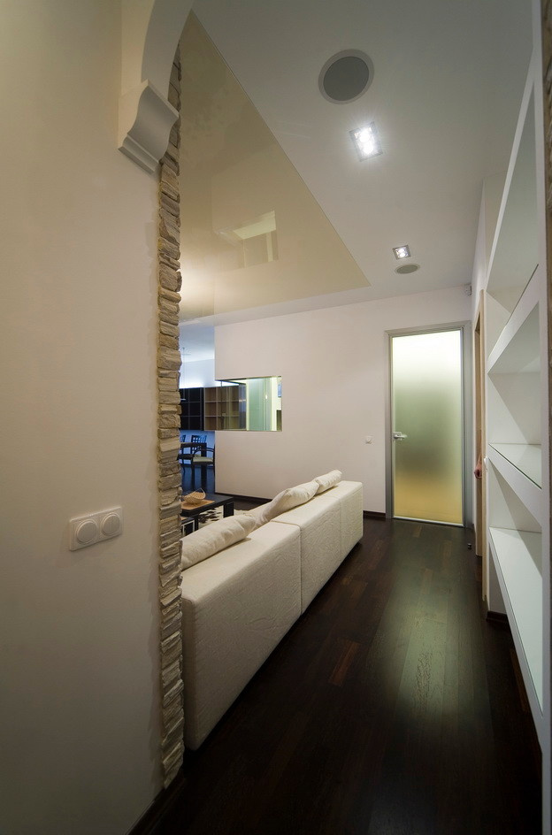 Жилая квартира. г. Киев. "Игра контрастов"