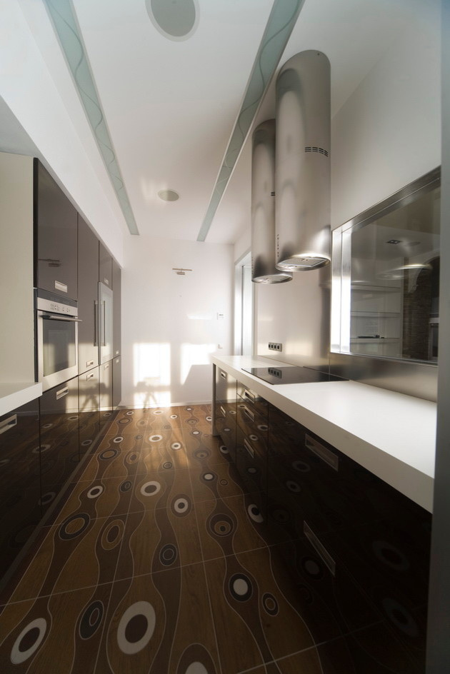 Жилая квартира. г. Киев. "Игра контрастов"