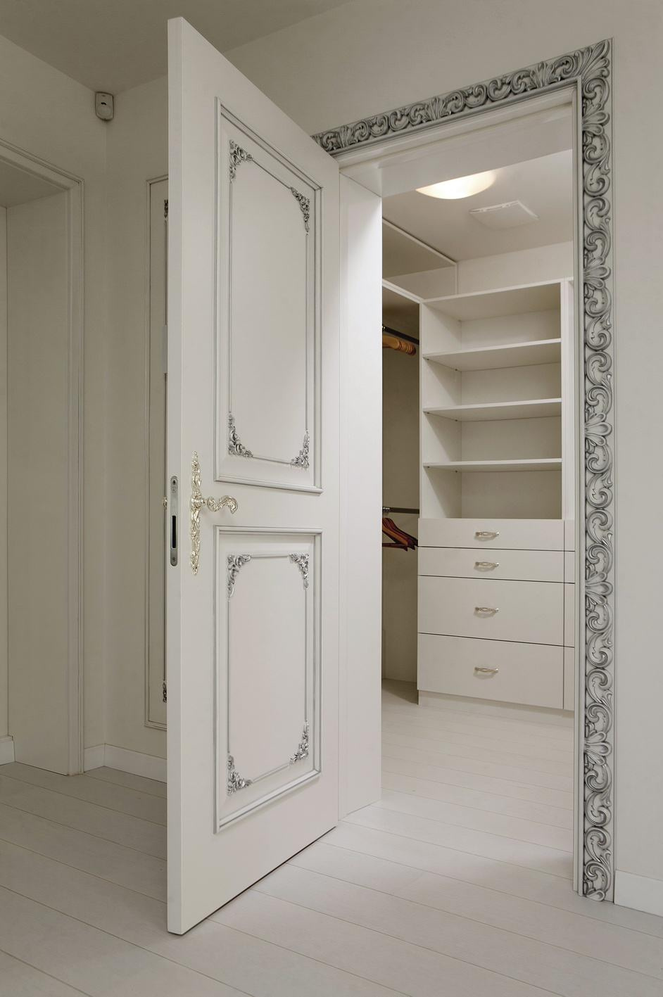 Обложка проекта: Жилая квартира. г. Киев "Квартира с фишкой"