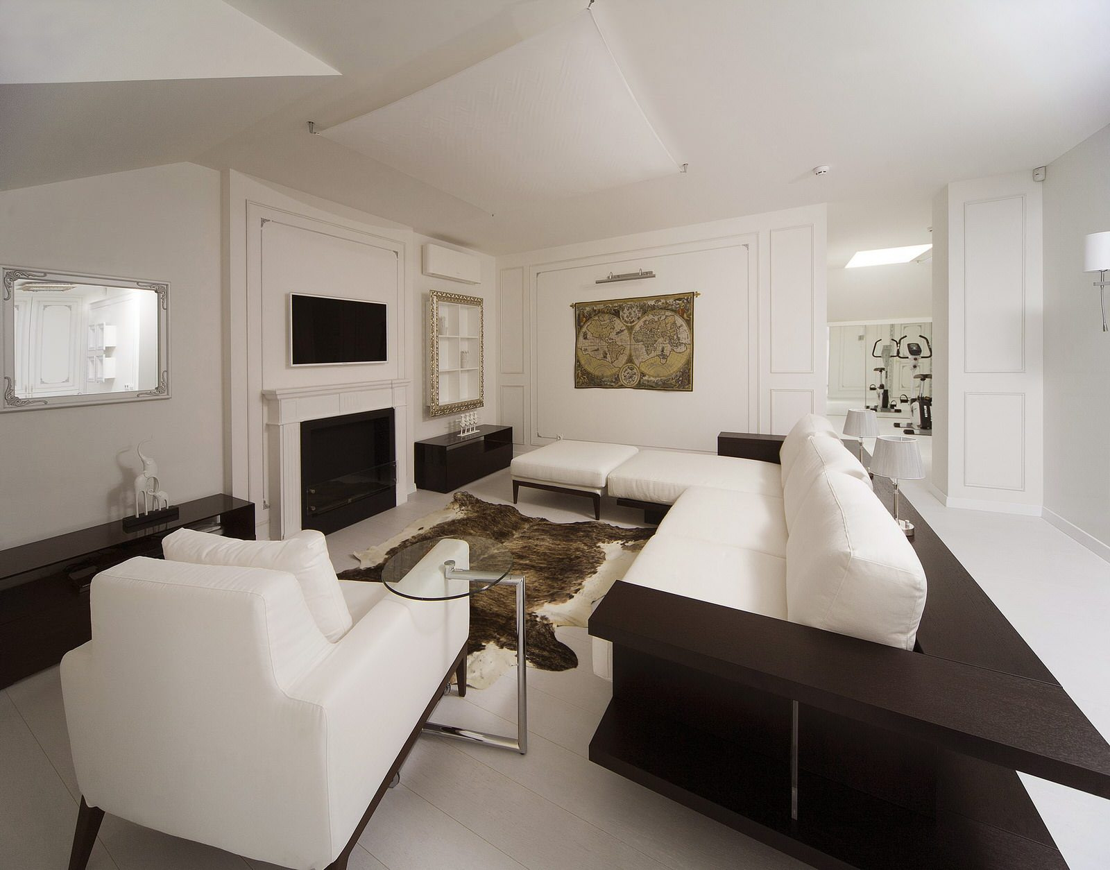 Жилая квартира. г. Киев "Квартира с фишкой"