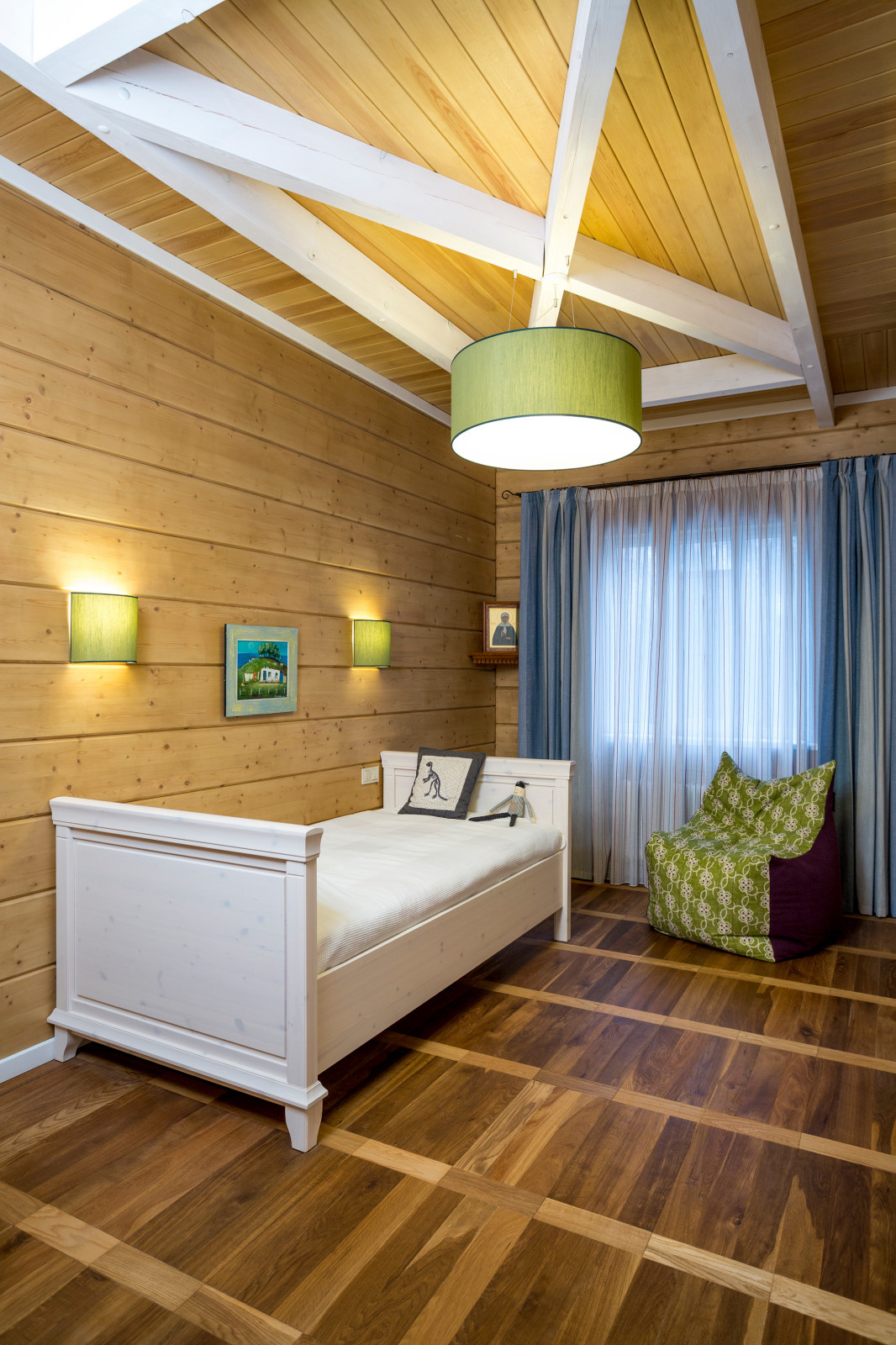 Интерьер загородного дома, Троицк