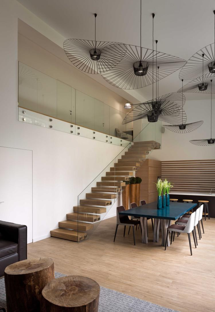 Houzz Украина: Дом-куб среди сосен в стиле эко-минимализма