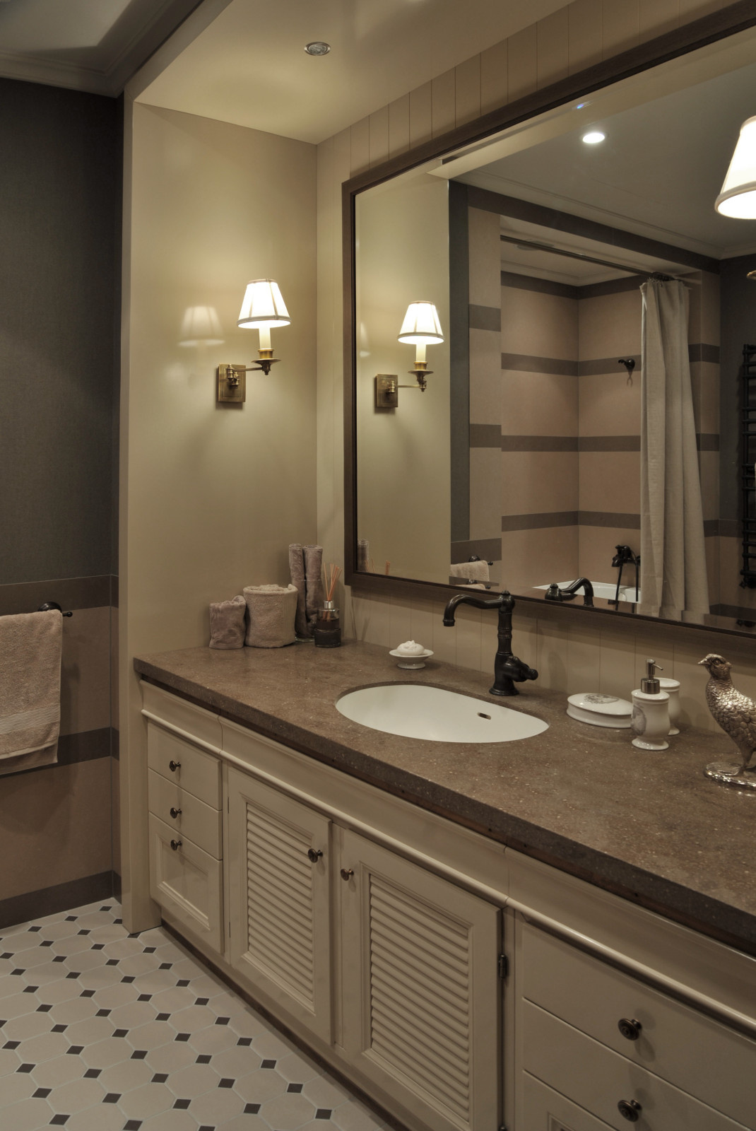 Moscow Flat 2014