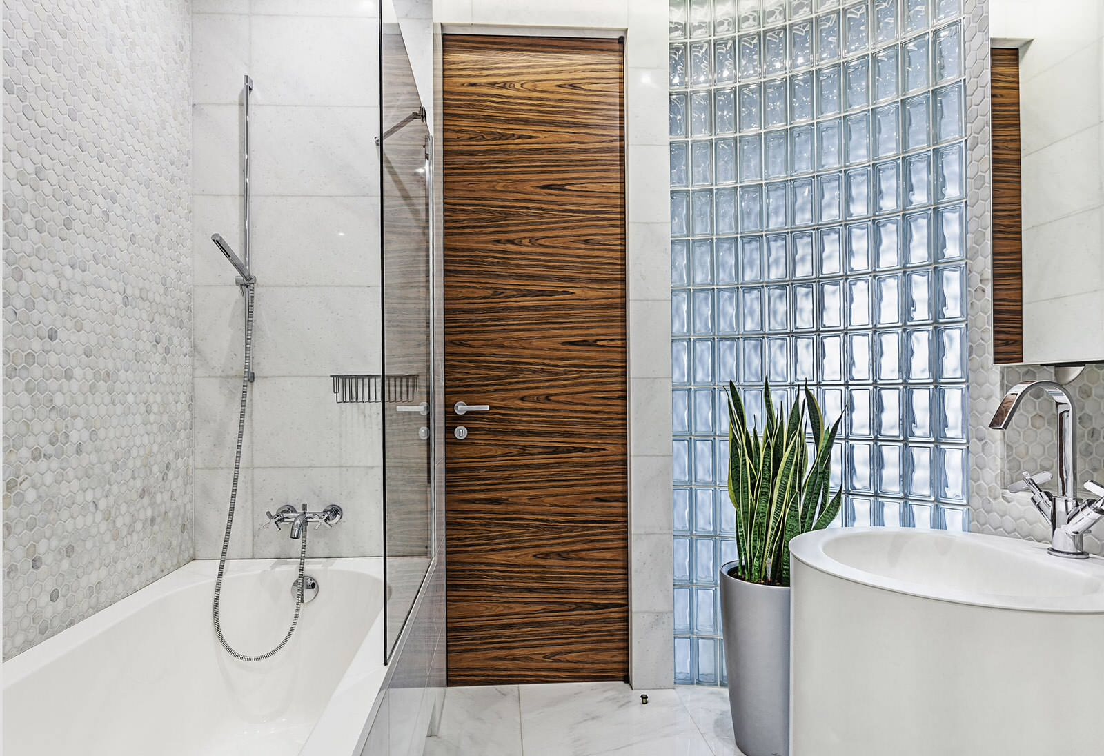 По закону: Перепланировки ванной комнаты, которые разрешены