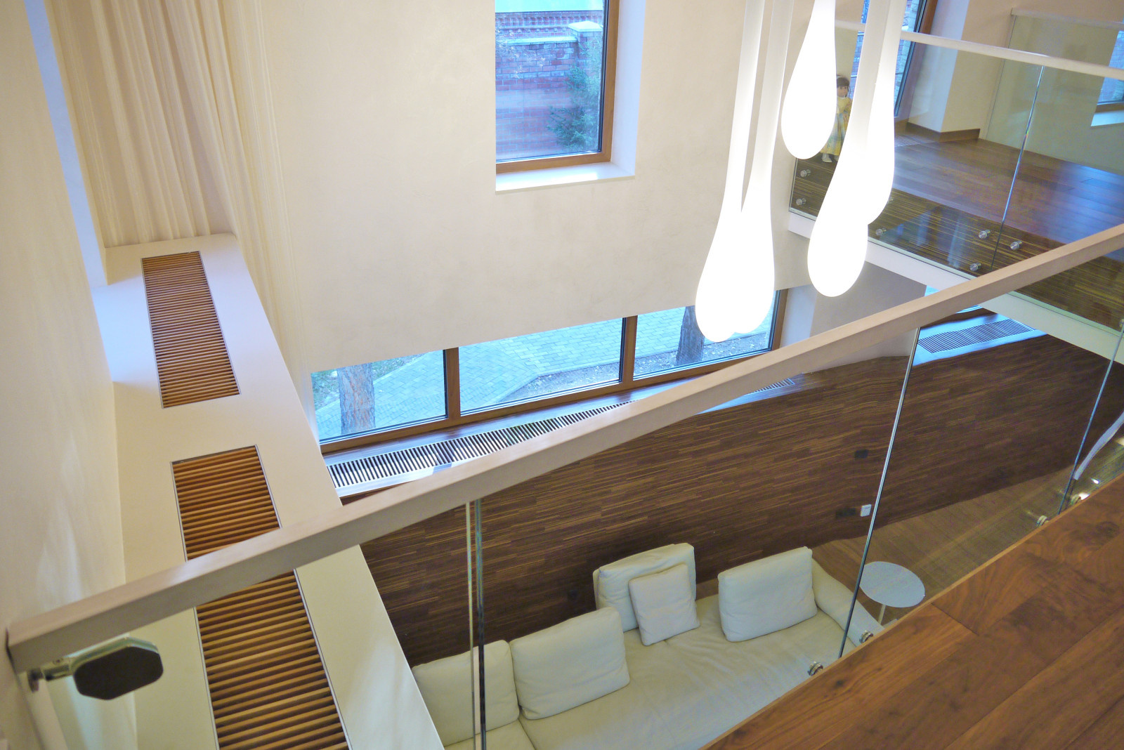 H_House