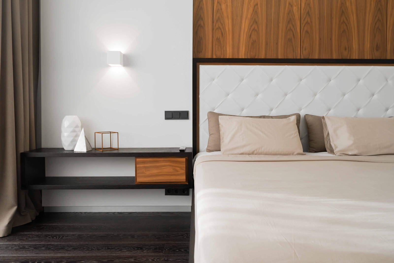 Обложка проекта: [VAVILOVA]