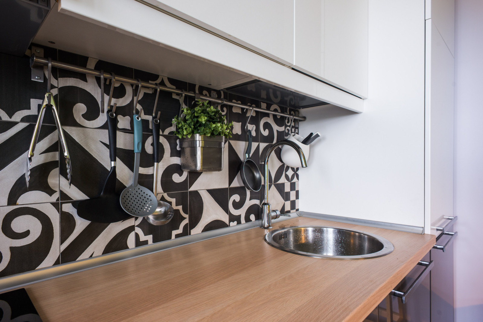 Фоновое изображение профиля Петр Покровский