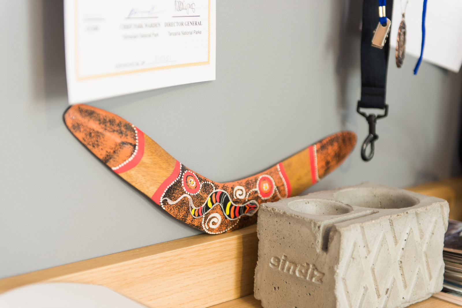 В гостях: Квартира в нейтральных тонах с кирпичной стеной