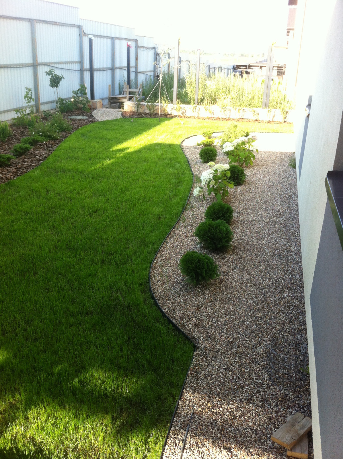 "Функциональность, гармония и стиль" ландшафтный проект, дуплекс в КП Опушкино