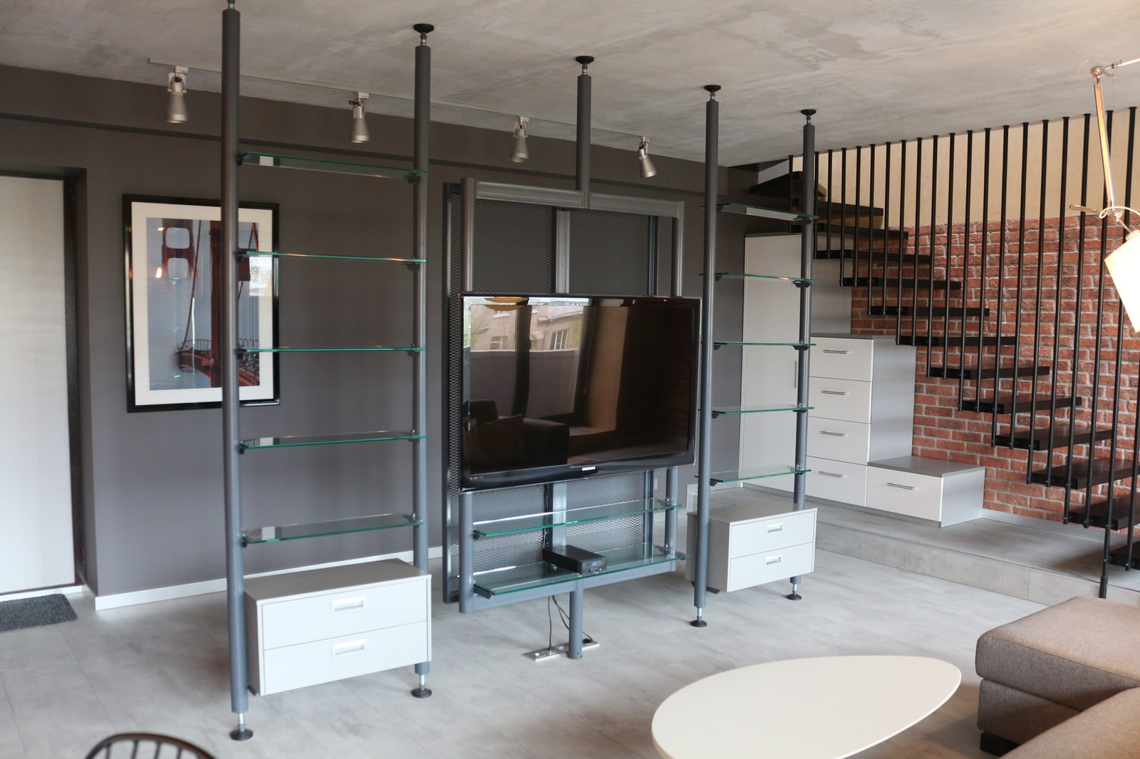 Двухуровневая квартира в стиле лофт/индастриал