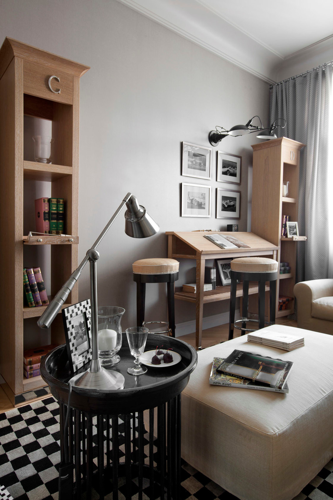 В серой дымке