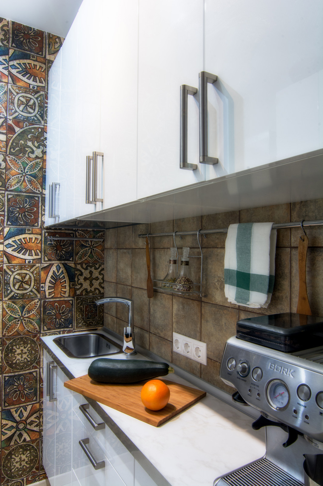 Houzz тур: Одна квартира для трех взрослых людей