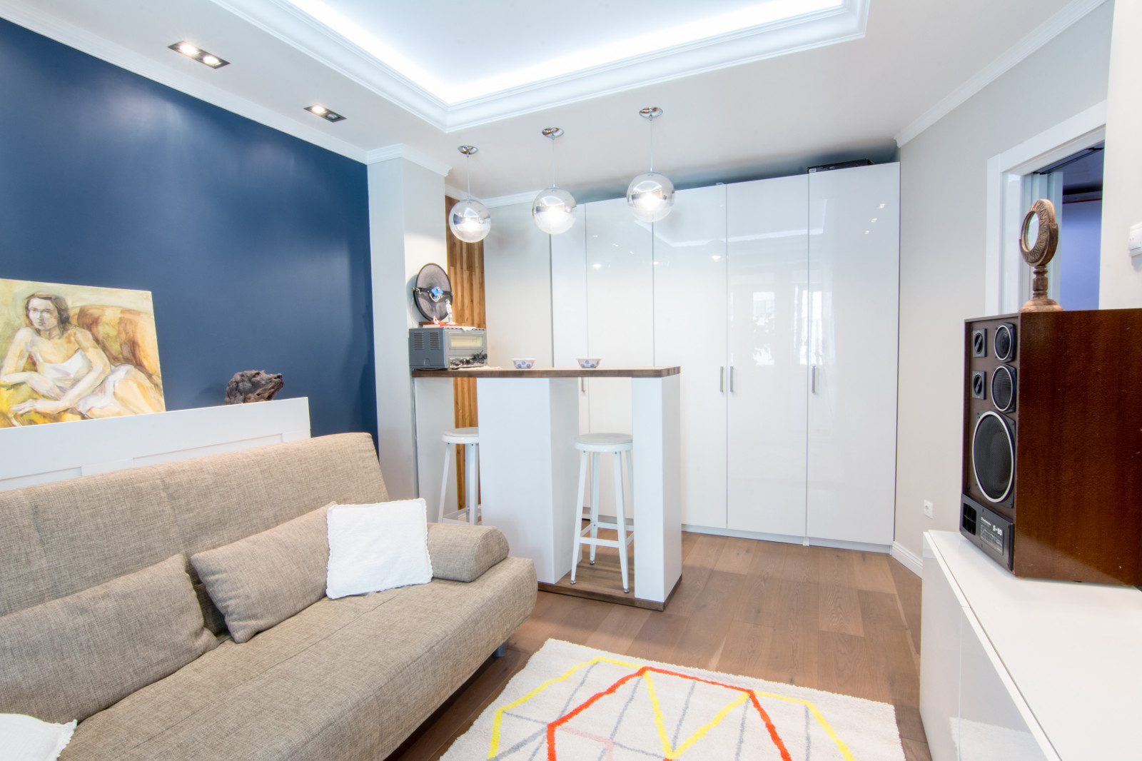 Houzz тур: Одна квартира для трех взрослых людей