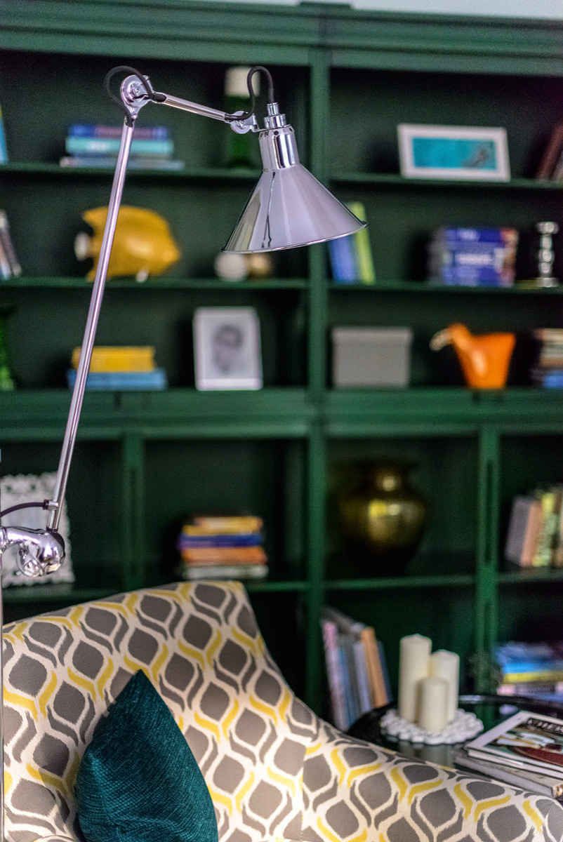 Houzz тур: Зеленый шкаф и солнечная тумба в московской квартире