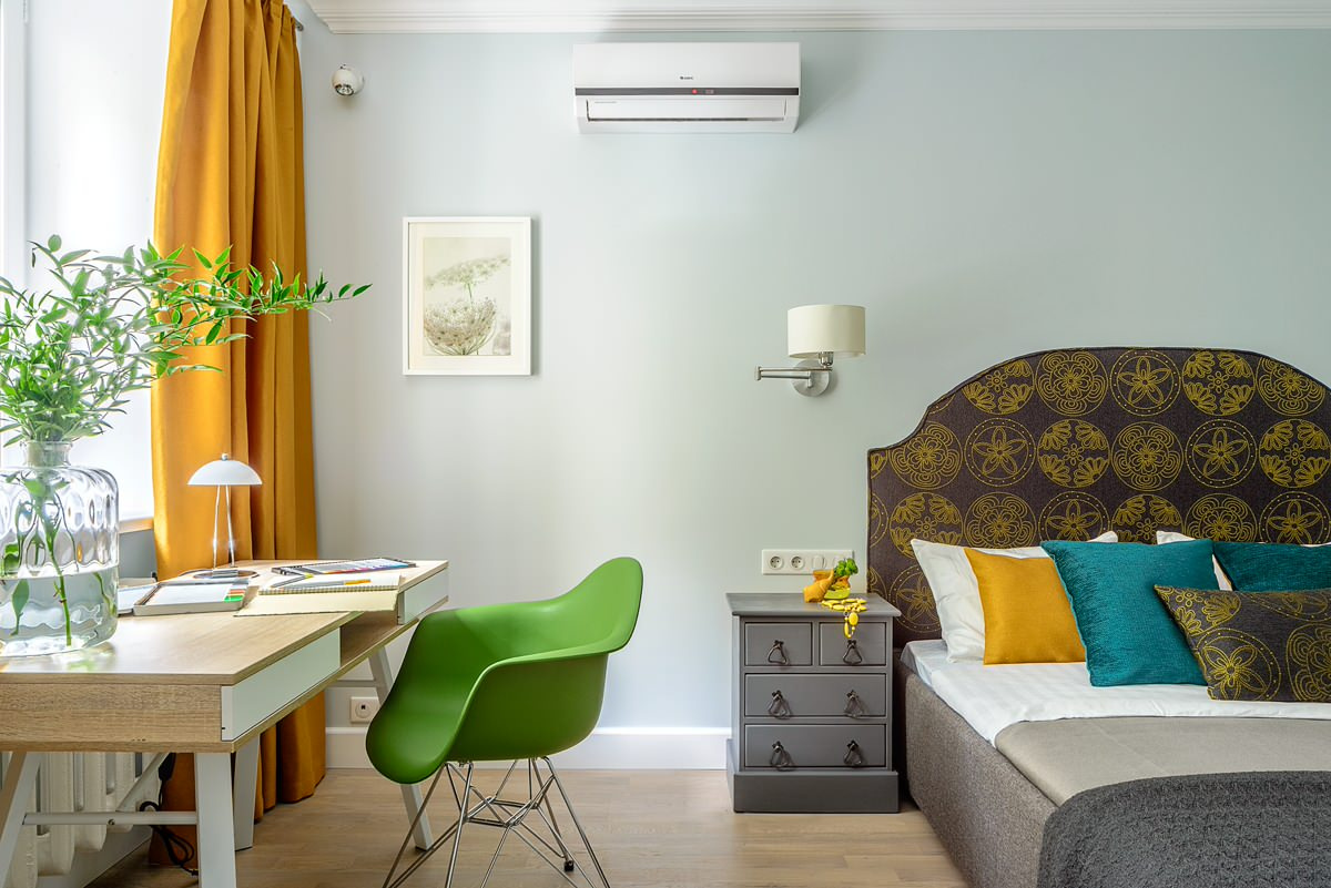 Houzz тур: Зеленый шкаф и солнечная тумба в московской квартире