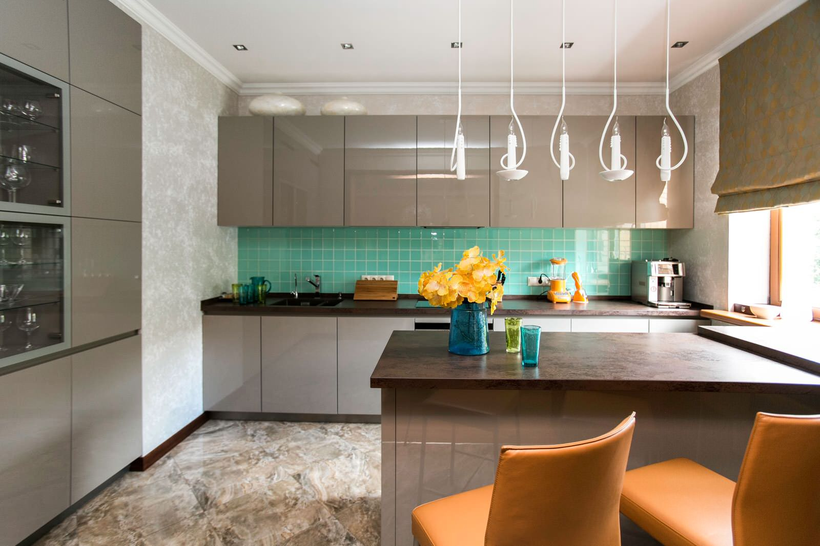 "Я не узнаю вас в гриме"