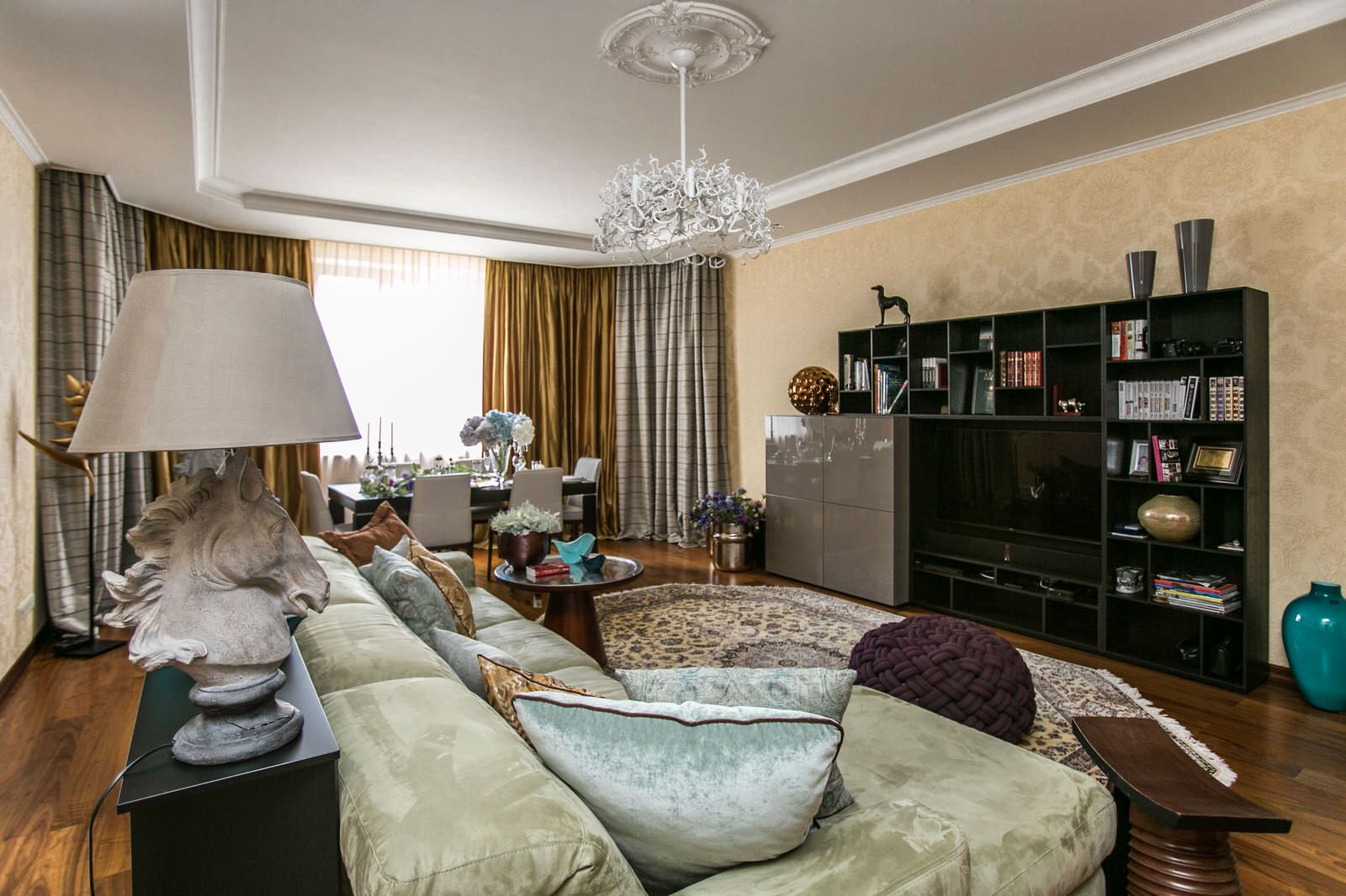 "Я не узнаю вас в гриме"