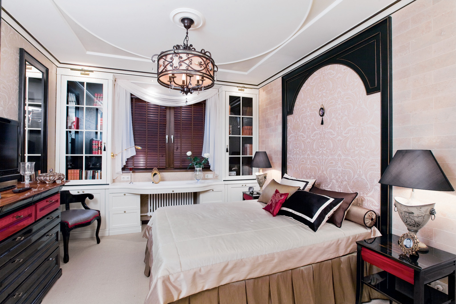 Обложка проекта: Проект"Черное золото,красный восток" для программы Квартирный вопрос на НТВ