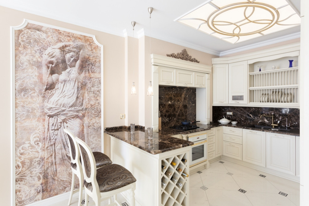 6-комнатная квартира, на Корабельной улице