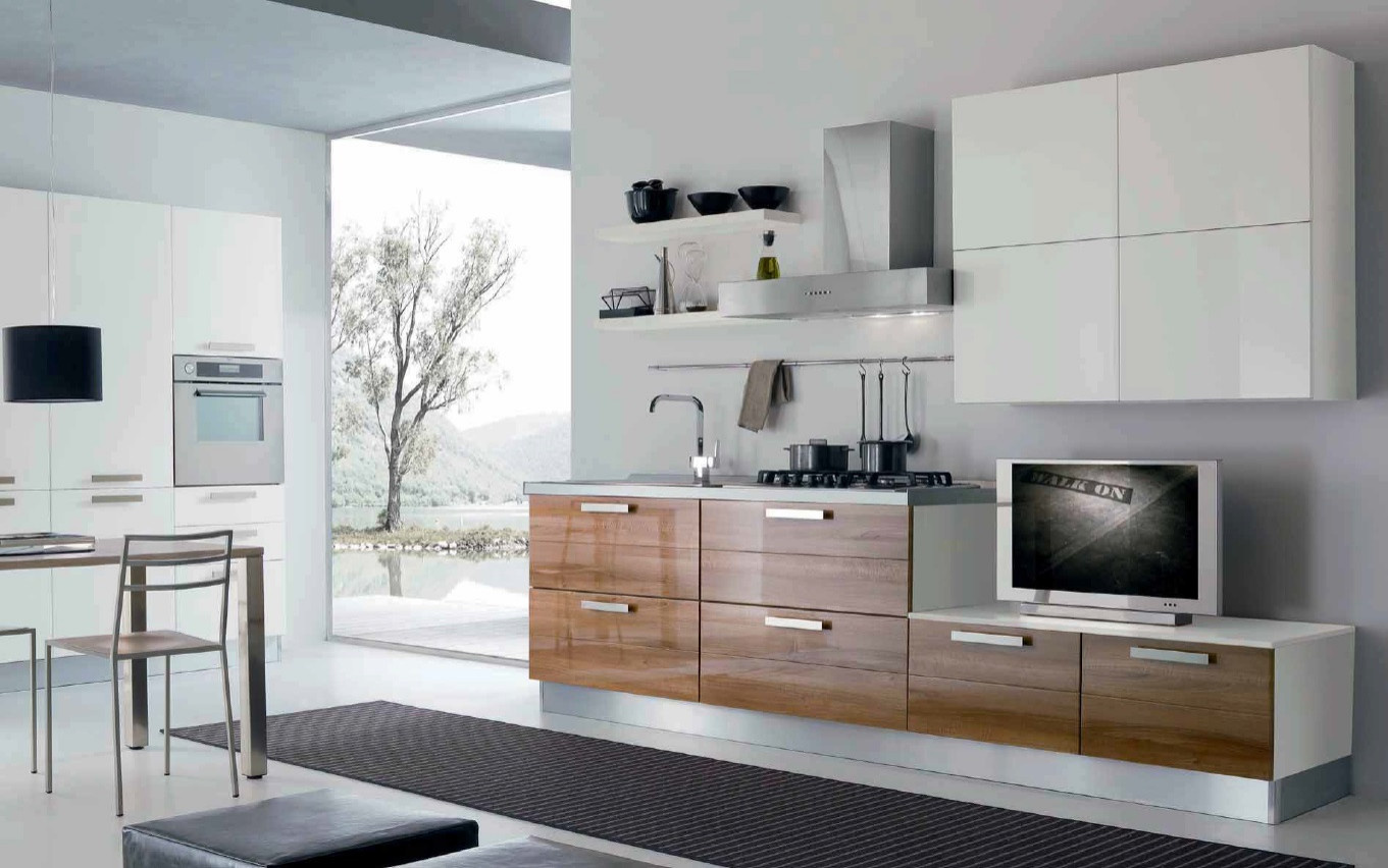 S 75, Vania, шпон ореха+глянцевый полимер.