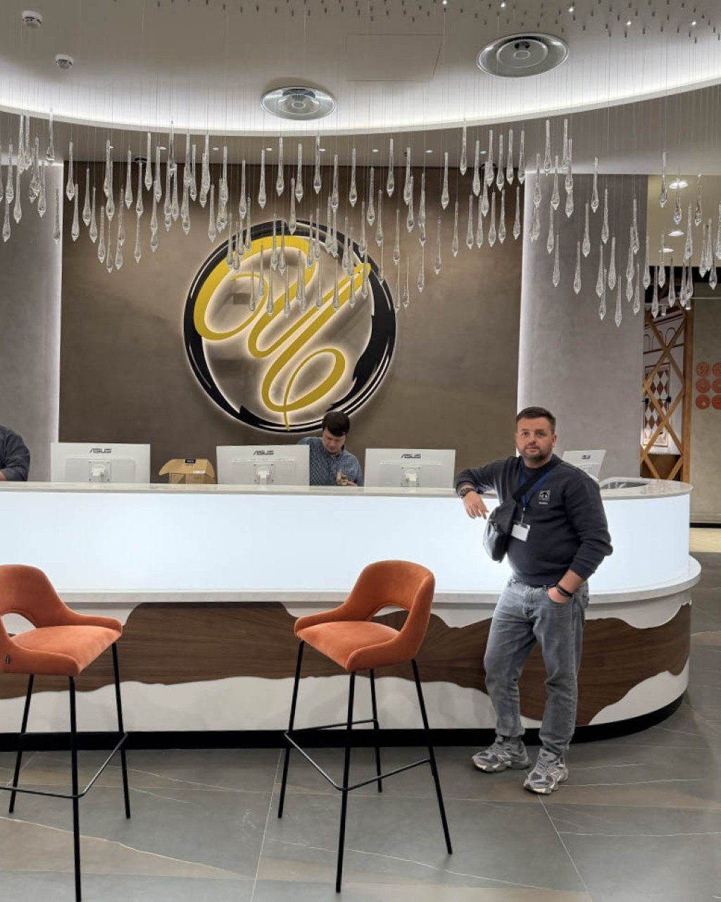 Обложка проекта: Аэропорт Внуково им. А. Н. Туполева, бизнес-зал «Чайковский»