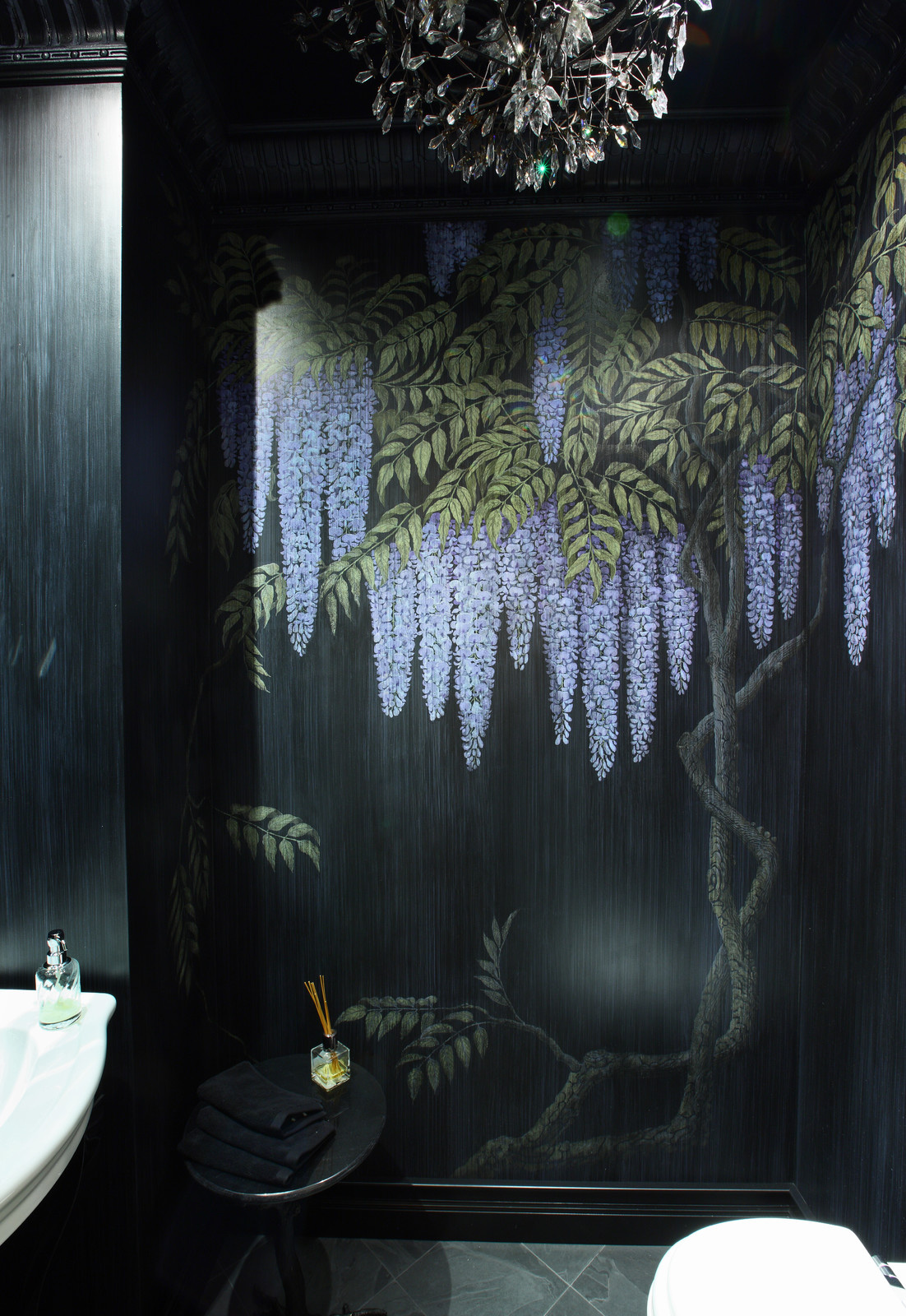 Houzz тур: Интерьер квартиры на Новом Арбате в рамках ар деко