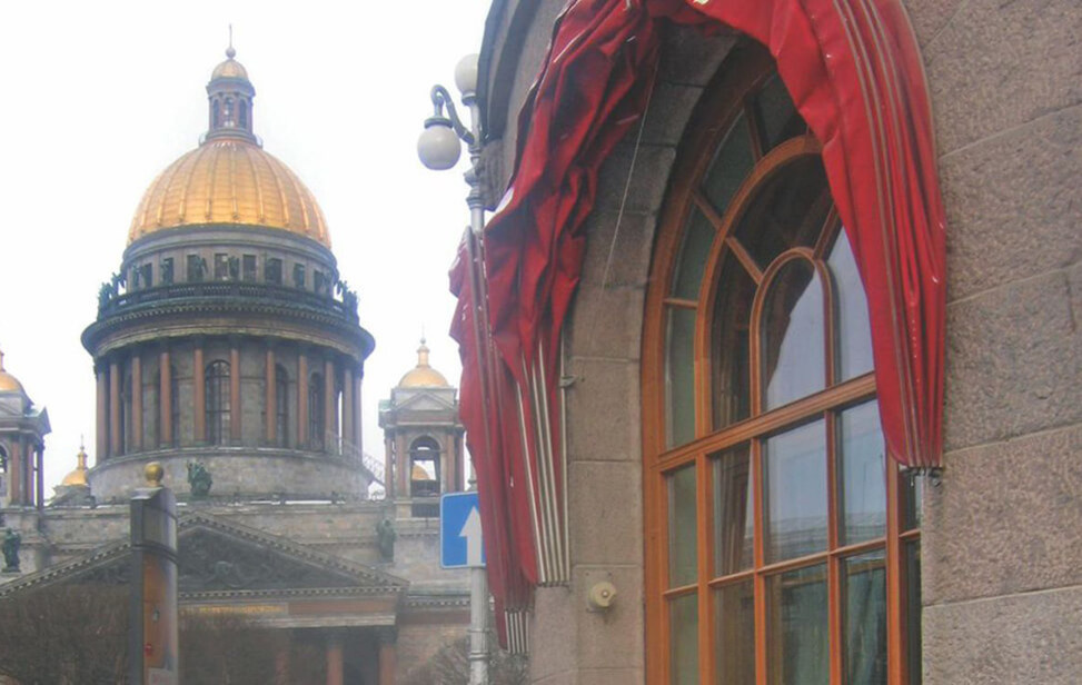 Дерево vs пластик: 5 причин оставить старые деревянные окна