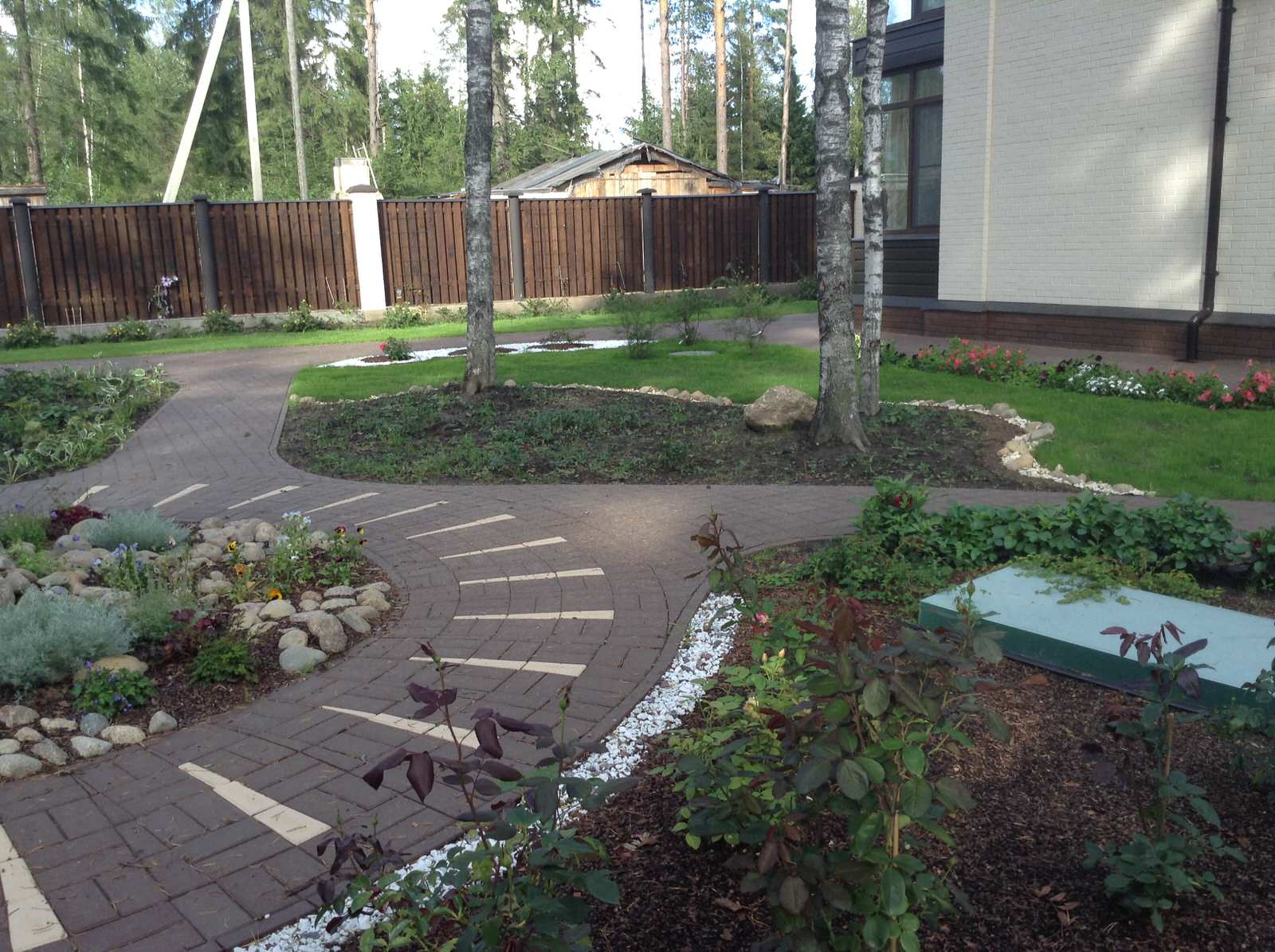Благоустройство частного загородного участка в п. Медный завод