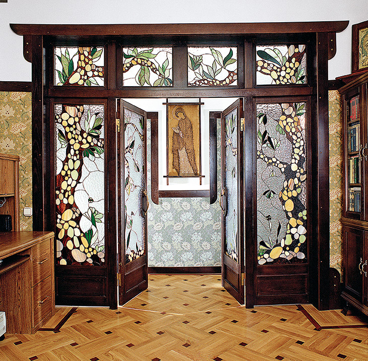 "Старая московская Квартира в стиле Arts & Crafts"