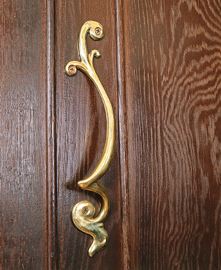 "Старая московская Квартира в стиле Arts & Crafts"