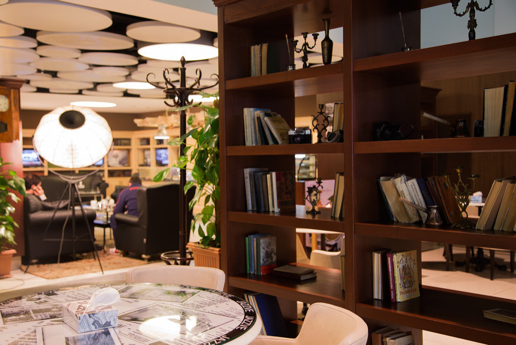 JAZZVE - Кафетерий в зоне VIP Lounge Международного Аэропорта Звартноц - 2012г.