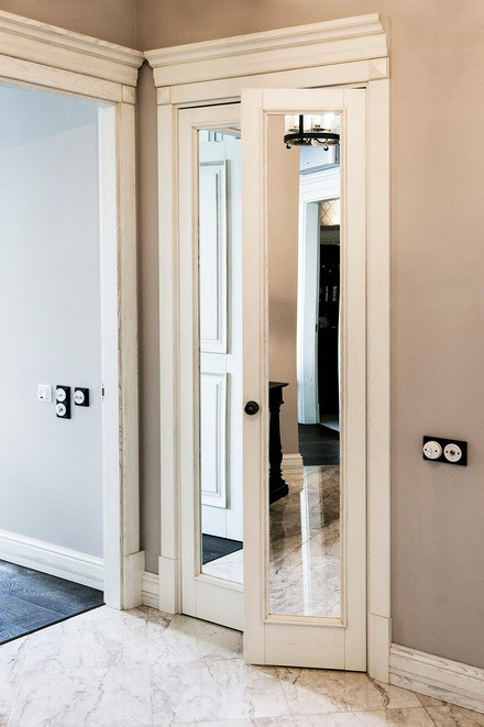 Городские апартаменты с видом на лес