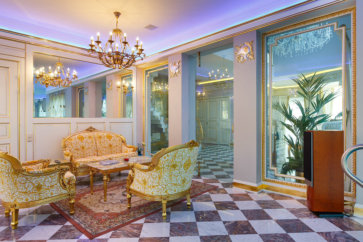 Дом в пригороде Санкт-Петербурга