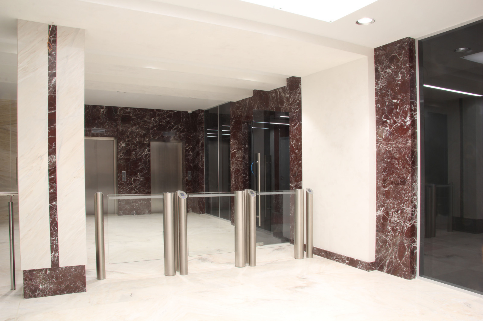 Офисное здание