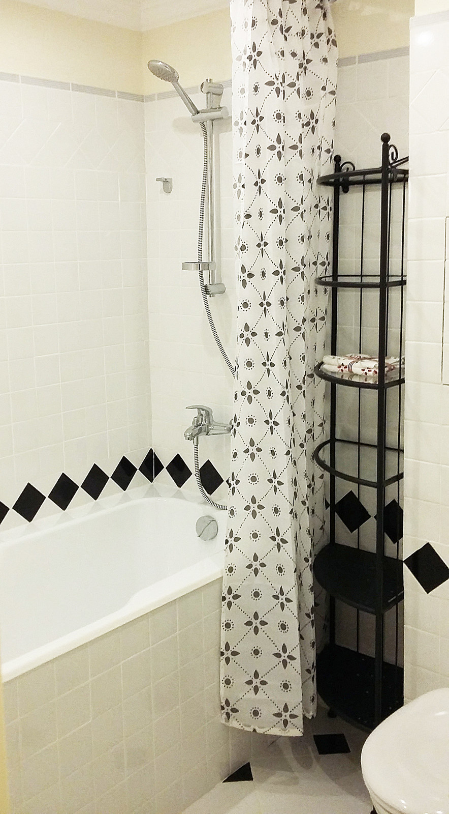 Стильный монохром на Кузьминках