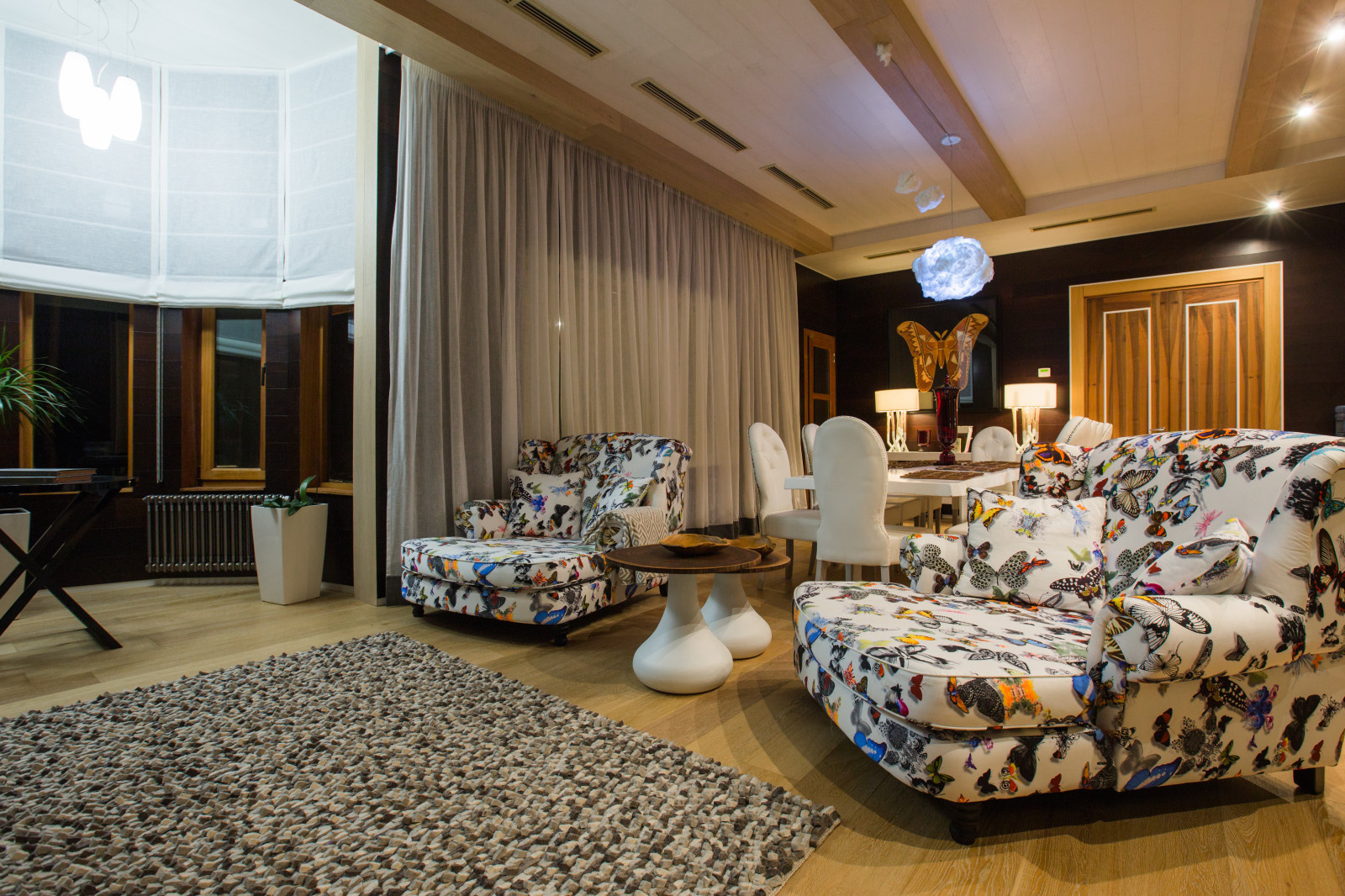 РЕЗИДЕНЦИЯ "ЛАЗУРНЫЙ БЕРЕГ"