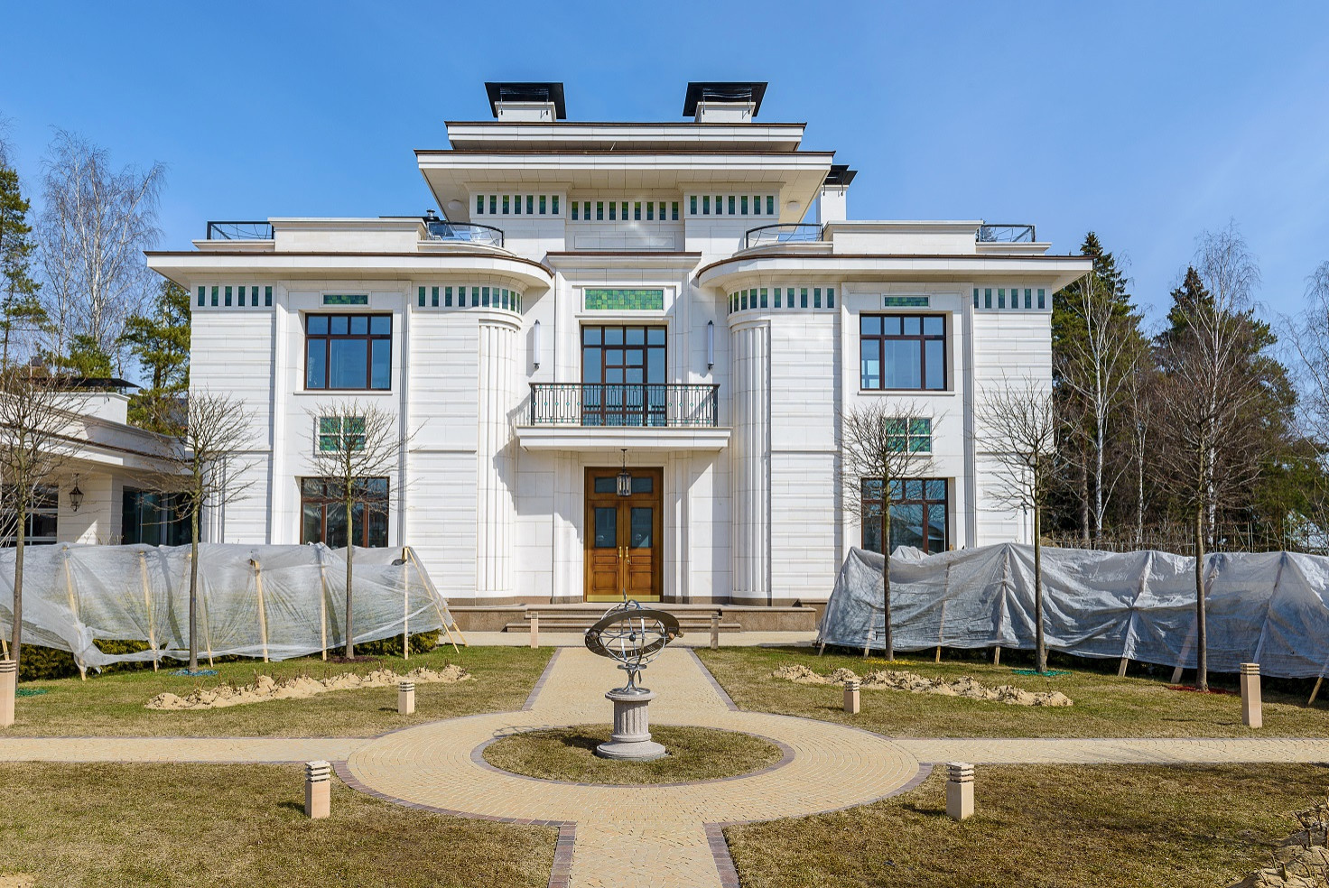 Отделка фасада коттеджа в поселке Стольное