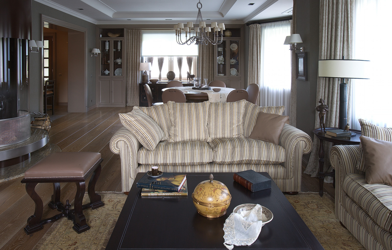 Михаил Ефремов